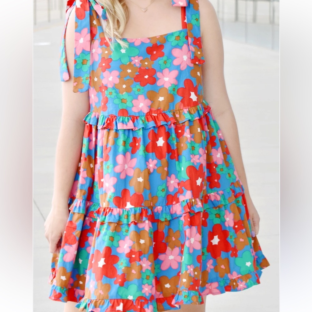 Retro Floral Shoulder Tie Boutique Dress - Medium